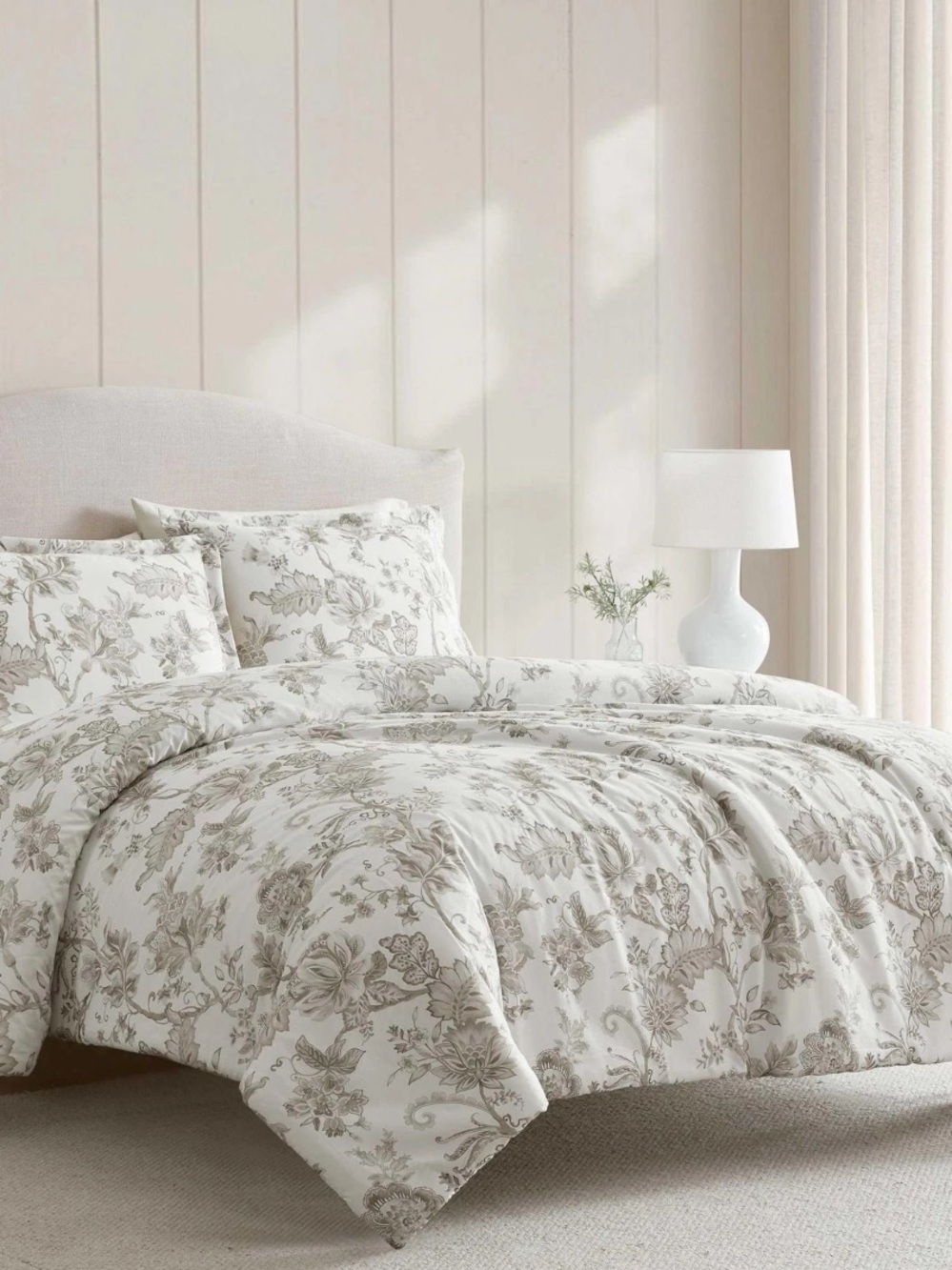 - King Comforter Set, Smooth Sateen Front with Subtle Sheen & Lightweight Cot